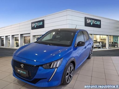 motore elettrico 136 CV 5 porte Active Bologna