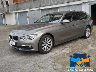 Bmw 318 d Touring Luxury - TAGLIANDI BMW - FARI LED Melegnano