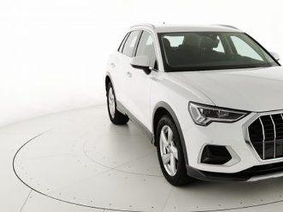 Audi Q3 35 2.0 tdi Business Advanced s-tronic Crema
