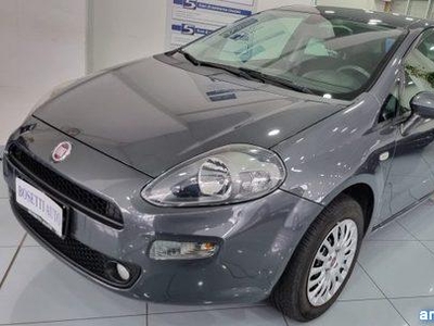 Fiat Punto 1.4 5 porte 5 posti Navi Trento