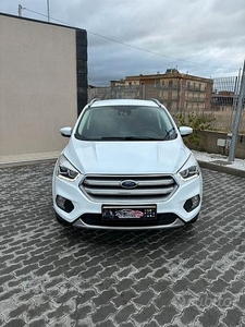 Ford Kuga 2.0 TDCI 150 CV 4WD Powershift Business(