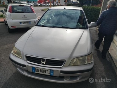 HONDA CIVIC 1.4 benzina 5 porte leggermente grandi