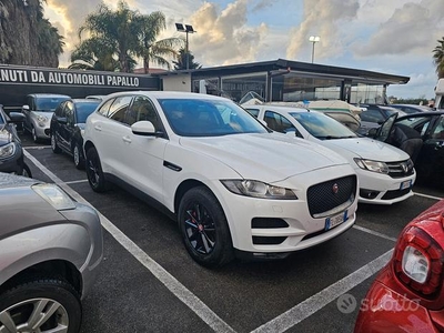 Jaguar F-Pace 2.0 D 180 CV Pure