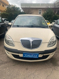 Lancia Ypsilon 1.3 Multijet 16V Platino