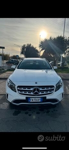 Mercedes- Benz GLA 200 Automatic Business