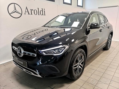 MERCEDES-BENZ GLA 250 E PLUG-IN SPORT PLUS SCHERMI