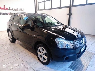 Nissan Qashqai Qashqai 2.0 4WD dCi DPF Tekna c. automat Diesel