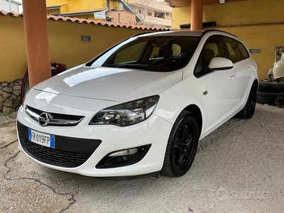 Opel Astra 1.6 CDTI EcoFLEX S&S Sports Tou