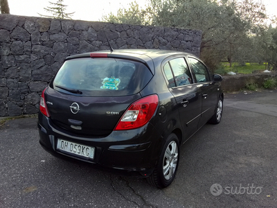 Opel Corsa 1.3CDTI 75cv diesel 5porte climatizzata