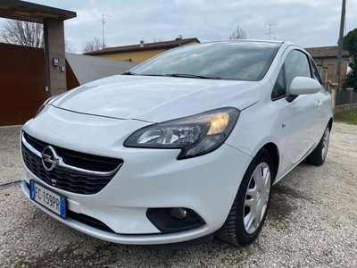 Opel corsa gpl adatta a neopatentati
