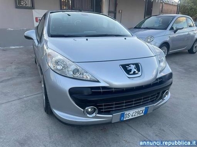 Peugeot 207 1.6 HDi 110CV CC Féline Giugliano in Campania