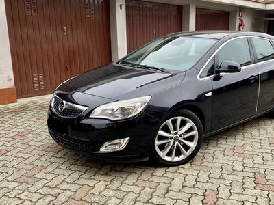 Vendo Opel Astra 1.7 Diesel cambio da sostituire