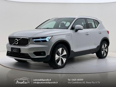 Volvo XC40 T4