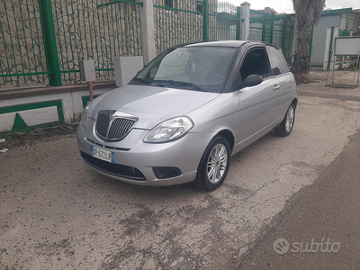 Ypsilon 2008 motore 1300 multiget