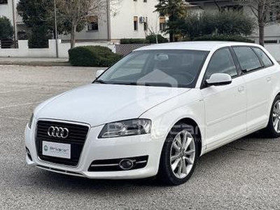 AUDI A3 1.6 TDI S tronic Ambiente