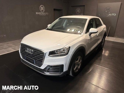 AUDI Q2 30 TDI S tronic Business