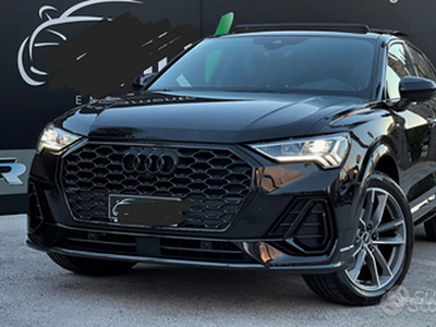 Audi q3 s-line sportback nera total black