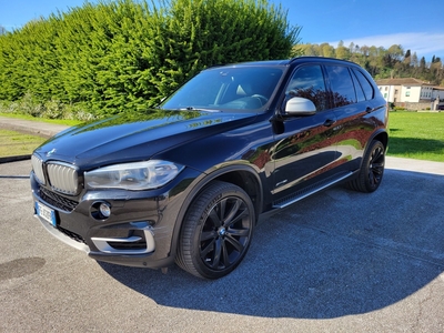 BMW X5 xDrive30d 258CV Business usato