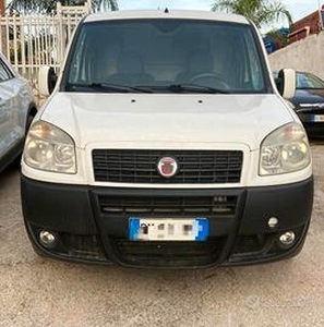 Fiat Doblo Doblò 1.6 16V Natural Power Active