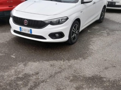 FIAT Tipo (2015-->)