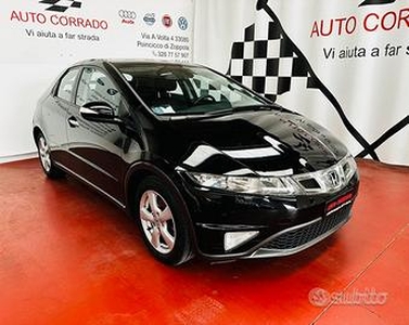 Honda Civic 1.4 i-Vtec 99cv Mood 5p F.L 2010