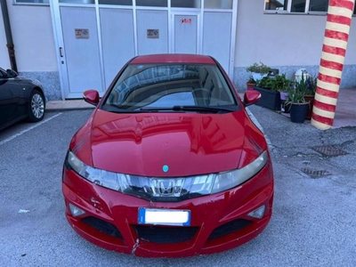 HONDA Civic 8ª serie