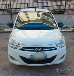 HYUNDAI i10 1ª serie - 2011