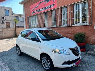 Lancia Ypsilon 0.9 TwinAir 85 CV 5 porte Metano Ec