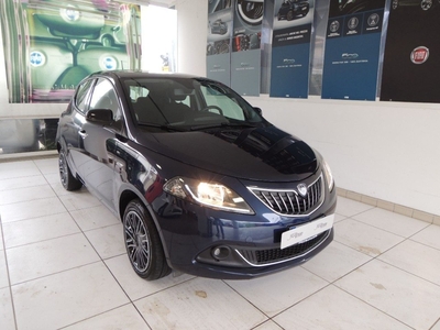 Lancia Ypsilon 1.0 FireFly