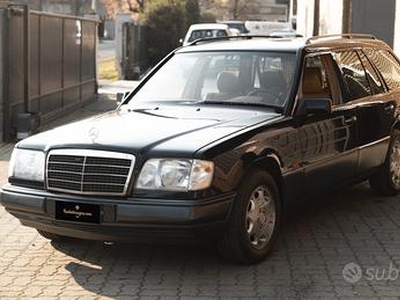 Mercedes-benz e320 combi 7 posti - 1993