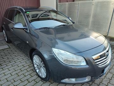 Opel insignia 2011diesel euro5 ful opt. automatica