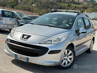 Peugeot 207 1.4 benzina 2007 con soli 77.000 mila