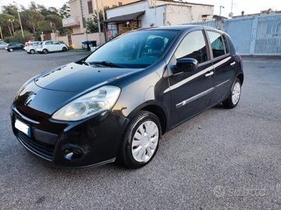 Renault Clio 1.2 16V 5 porte Dynamique