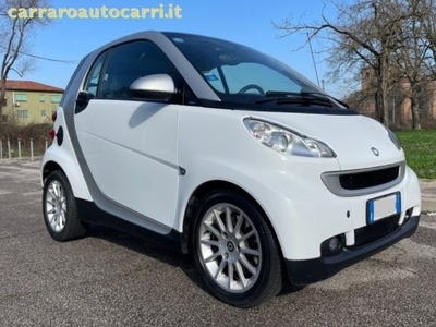 smart fortwo 1000 52 kW MHD coupé passion usato