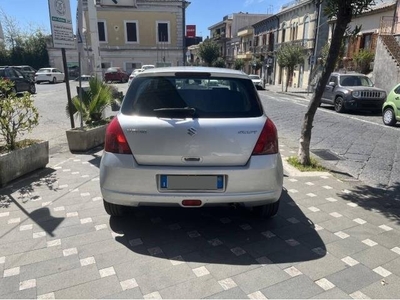 SUZUKI Swift 1.3 ddis GL 5p