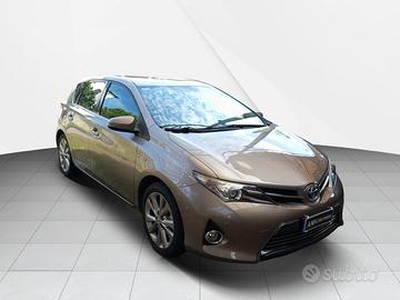 Toyota Auris 1.8 Hybrid Lounge