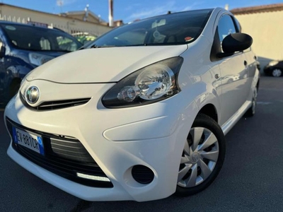 TOYOTA Aygo 1ª serie