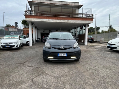 Toyota Aygo 1.0 12V VVT-i 5 porte Active Connect my 12 usato