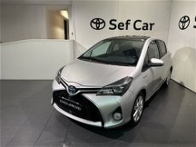 Toyota Yaris 1.5 Hybrid 5 porte Style my 17 del 2015 usata a Milano