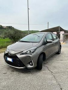 Toyota Yaris 5 Porte Active