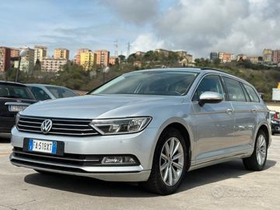 Volkswagen passat 2.0 tdi 150 cv 2015 - permutabil