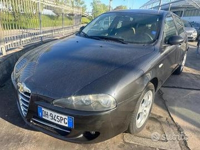 ALFA ROMEO 147 1.6 16V TS (105) 5 porte Progress