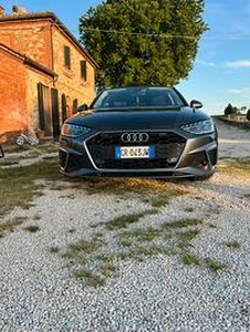 Audi A4 2021 S line edition