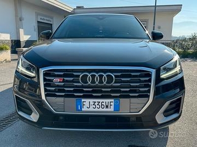 AUDI Q2 1,6 TDI S-LINE TOTALE INTERNO ED ESTERNO