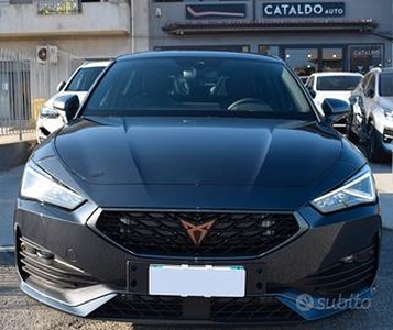 Cupra Leon 1.5 Hybrid 150 CV DSG