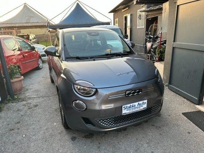 FIAT 500 ELECTRIC Icon Berlina 42 kWh NAVIGATORE