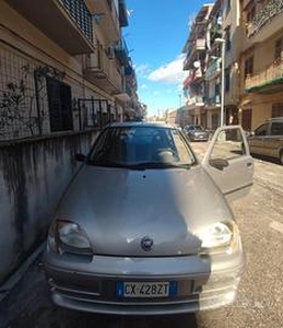 Fiat 600 - 2005