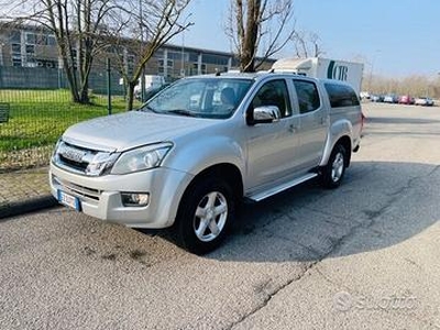 ISUZU PICK-UP D-MAX- 120.000 KM!! OK PERMUTE !!!