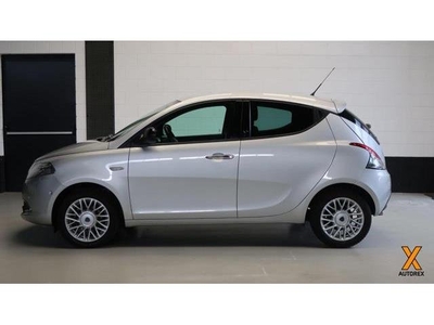 LANCIA YPSILON 0.9 TwinAir 85 CV 5 porte S&S DFN Gold