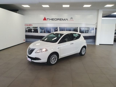 Lancia Ypsilon 1.2 69 CV 5 porte Gold usato